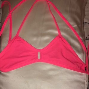 NEON PINK JOLYN VENT TOP